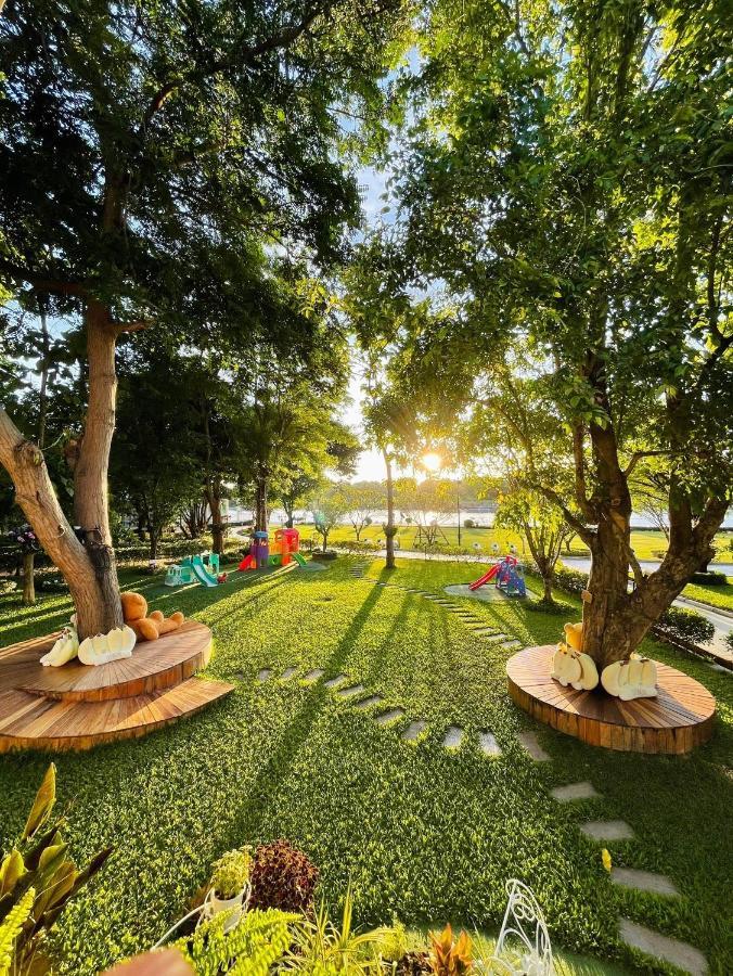 Tubtim Siam River Kwai Resort Канчанабури Экстерьер фото
